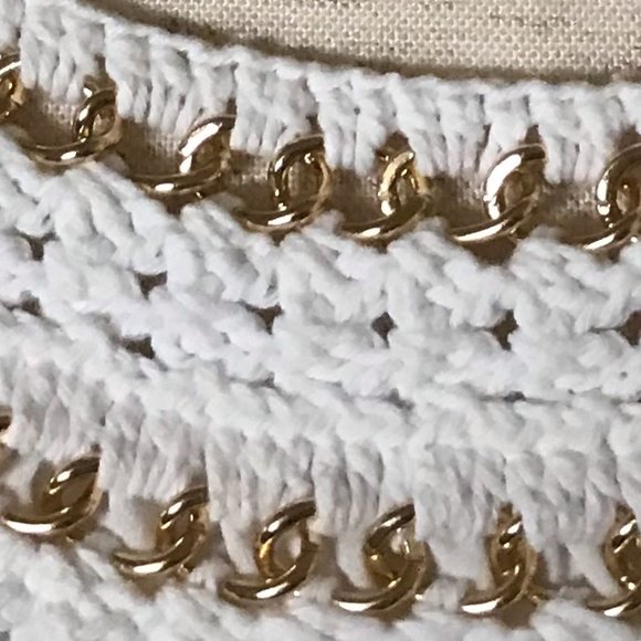 Poetry Chain Trim Top - Picture 2 of 8